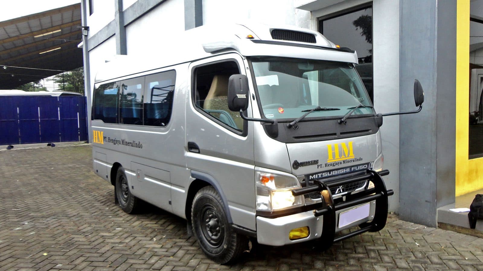Micro bus karoseri Pialamas